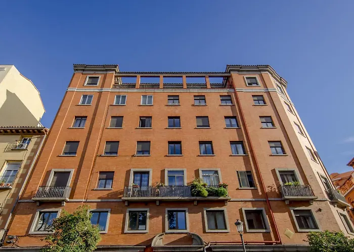 Classic Apt 7Pax En La Latina-Centro De Madrid